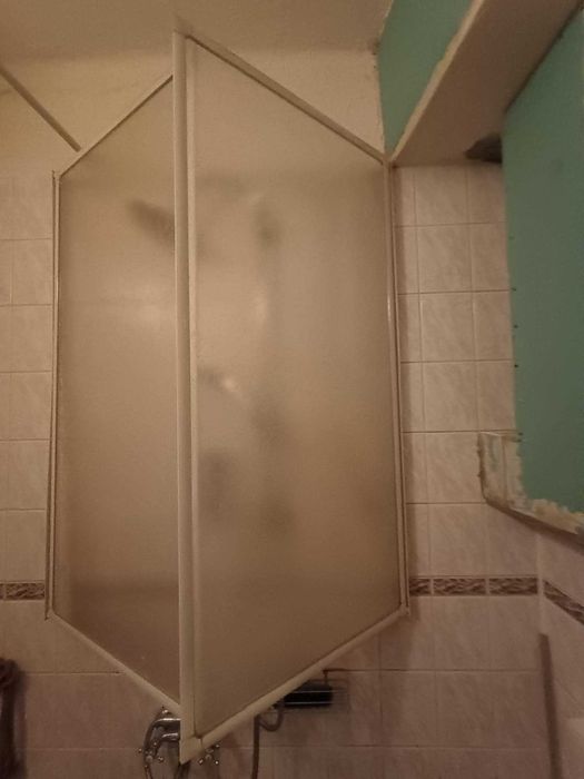 Sprzedam 2 szt parawanów nawannowych