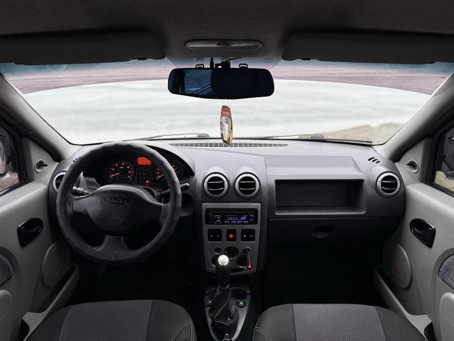 Dacia Logan 1.6 MPI Laureate газ/бензин