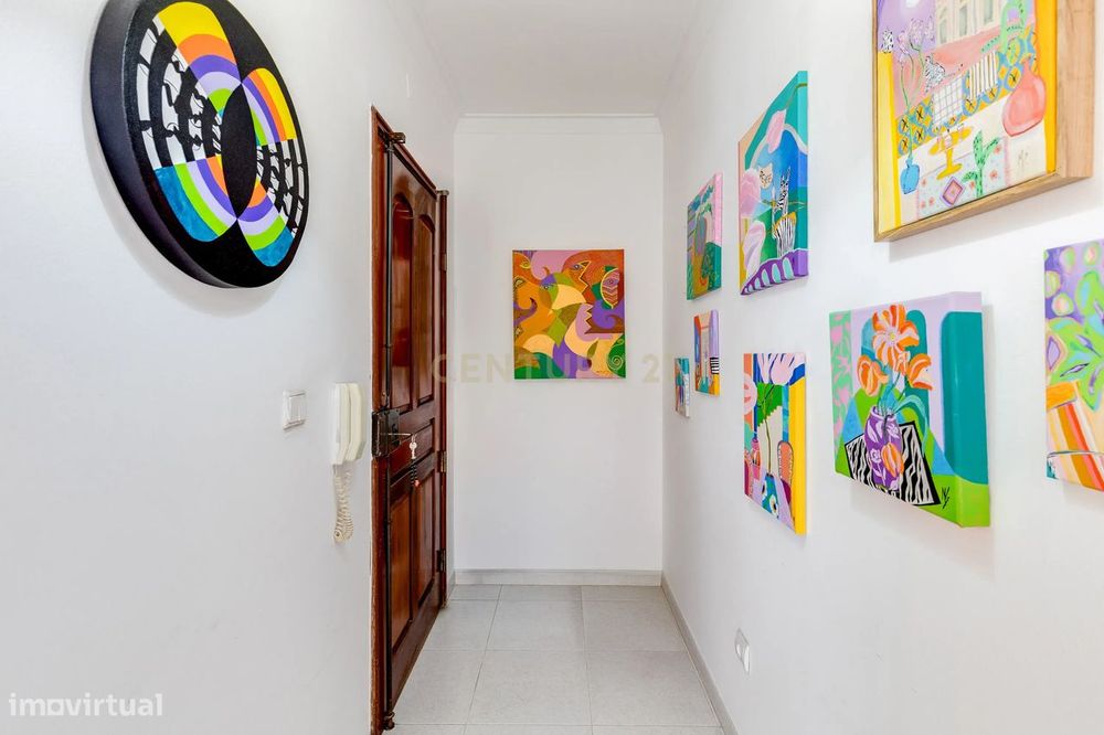 Apartamento T1 em Corroios, Seixal | Praticidade para o dia a dia e pr