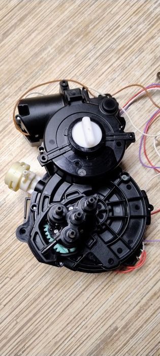 Модернизированный привод заварочного блока(редуктор)  Simens EQ 500