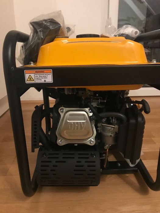 Бензиновий генератор, інвенторний, новий, 3,5 кВт