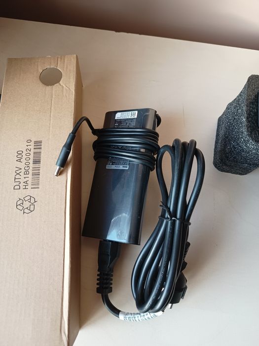 Dell Precision 5520 fhd i7 32gb 256Gb ssd jak nowy Laptop