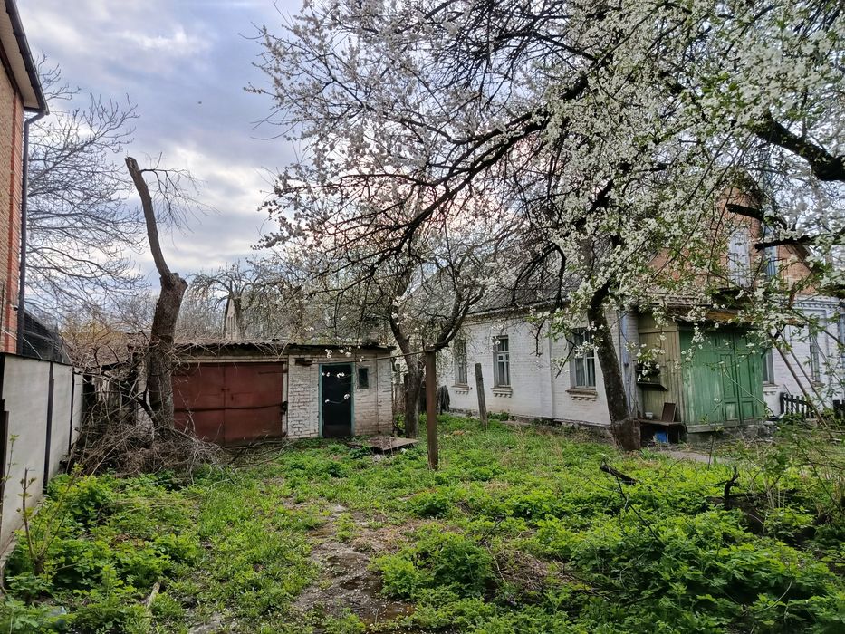 Частина будинку, Караваєві дачі, Відрадний