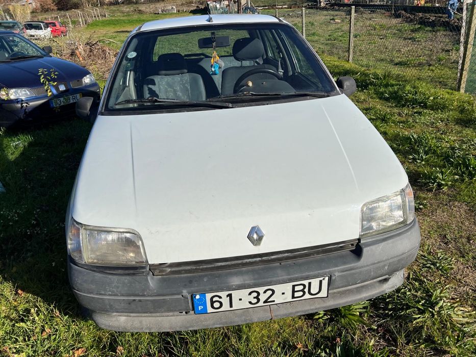 Renault Clio I – Económico e Fiável | Pronto a Circular