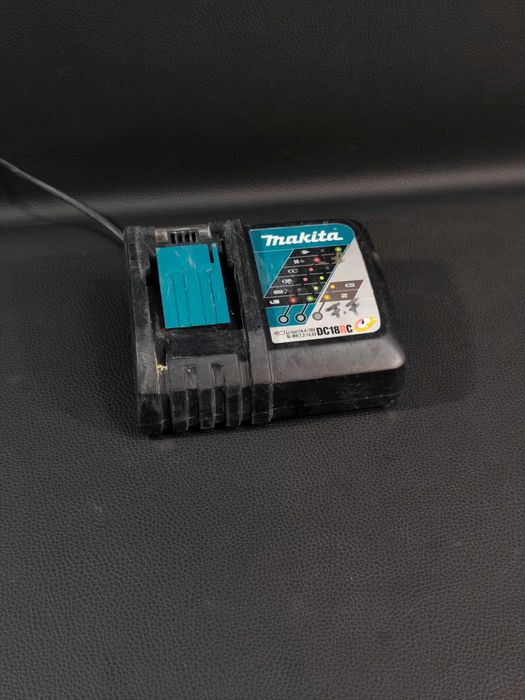 Ładowarka Bateri Akumulatorów Makita DC18RC