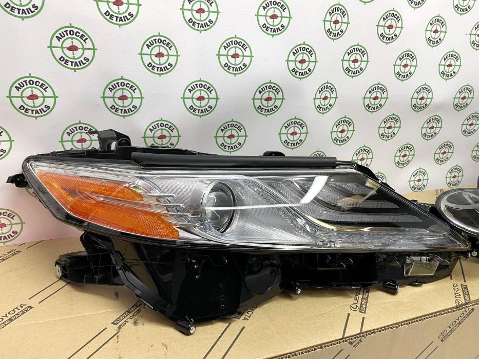 Фары Toyota Camry 70 Full led фара правая левая Камри70 хороший аналог
