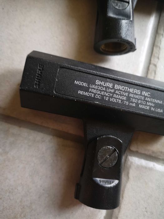 Wzmacniacz do mikrofonu Shure AU830A antena wtyczki