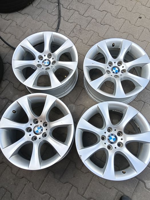Felgi aluminiowe BMW  8jx18 et20   /    9jx18 et32    5x120