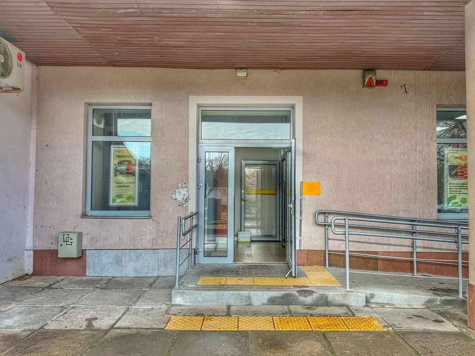 Оренда Комерційне приміщення від власника 233 м.кв