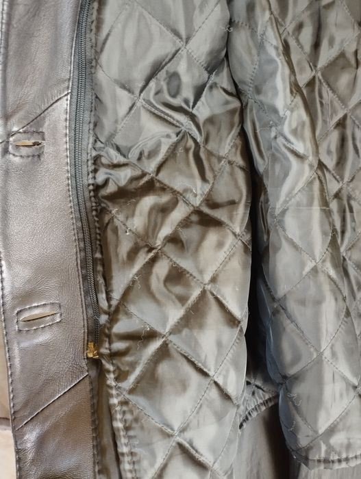 Płaszcz damski skórzany z podpinką i kapturem