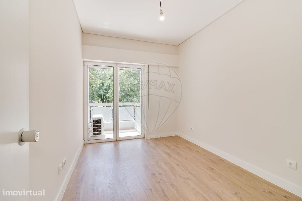 Apartamento T2 para arrendamento