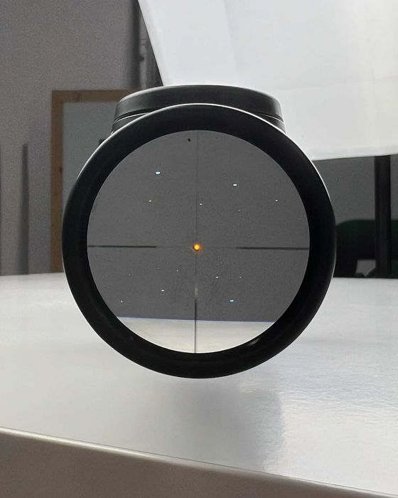 Mira Leica Magnus I 2.4-16x56 + Mesa Mauser