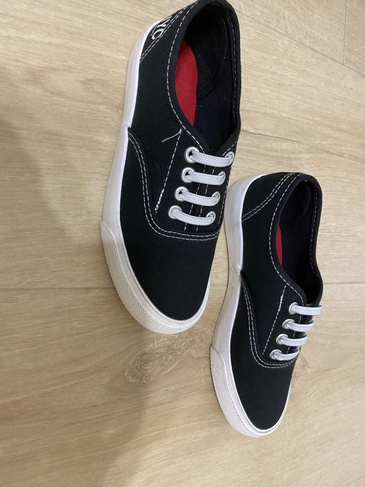 Buty trampki Pepperts rozmiar 32 wkładka 21 cm