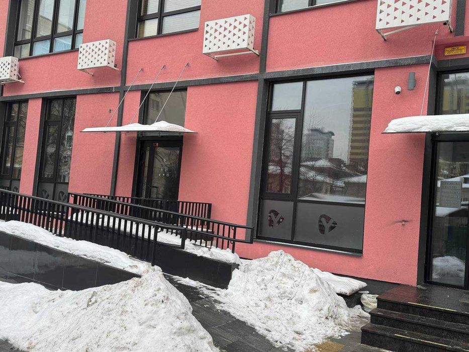 Центр комерція ЖК Start Старт Лукʼянівка 114 м