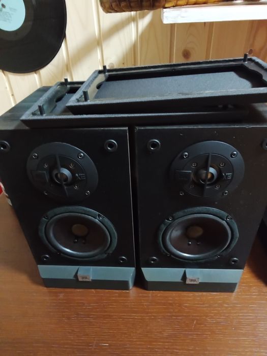 Колонки JBL полочникиXE 1