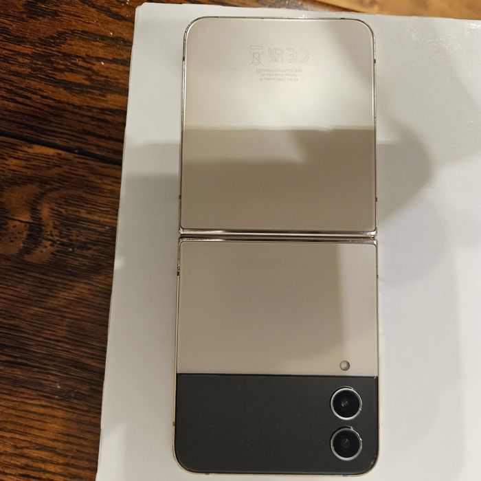 Samsung flip  sprzedam