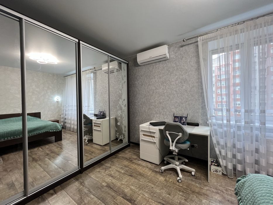 Продам 2 кімнатну квартиру з ремонтом у Вишневому!