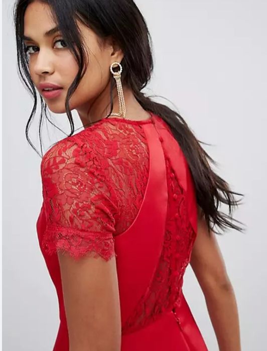 Sukienka Chi Chi London