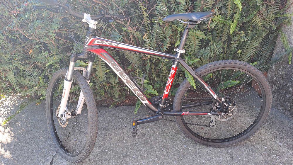Bicicleta BTT QUER CXR quadro alumínio