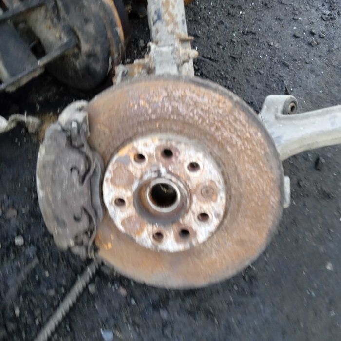 Opel Vectra C Zwrotnica Lewa Piasta