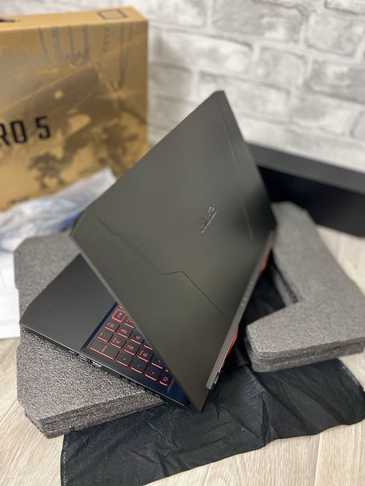 ІГРОВИЙ Acer Nitro 5/i5-11/GTX1650 ноутбук