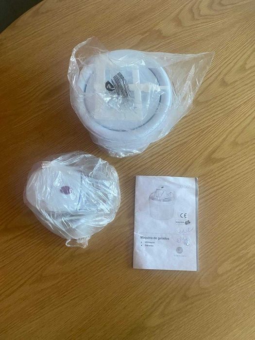 Maquina de gelados - Nova