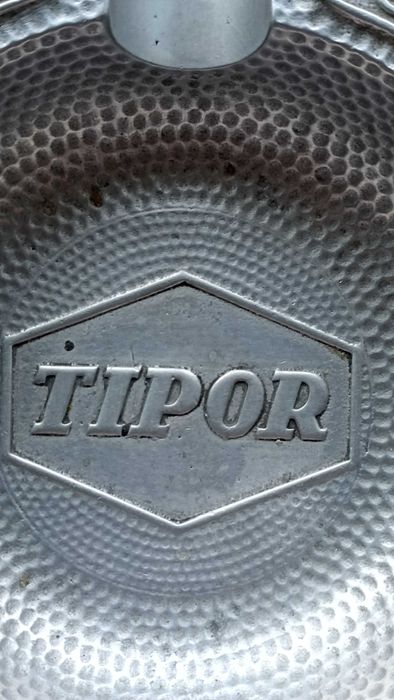 Cinzeiro antigo da companhia industrial TIPOR