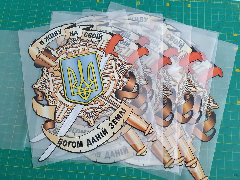 Послуги з DTF та Шовкотрафаретного друку на тканині