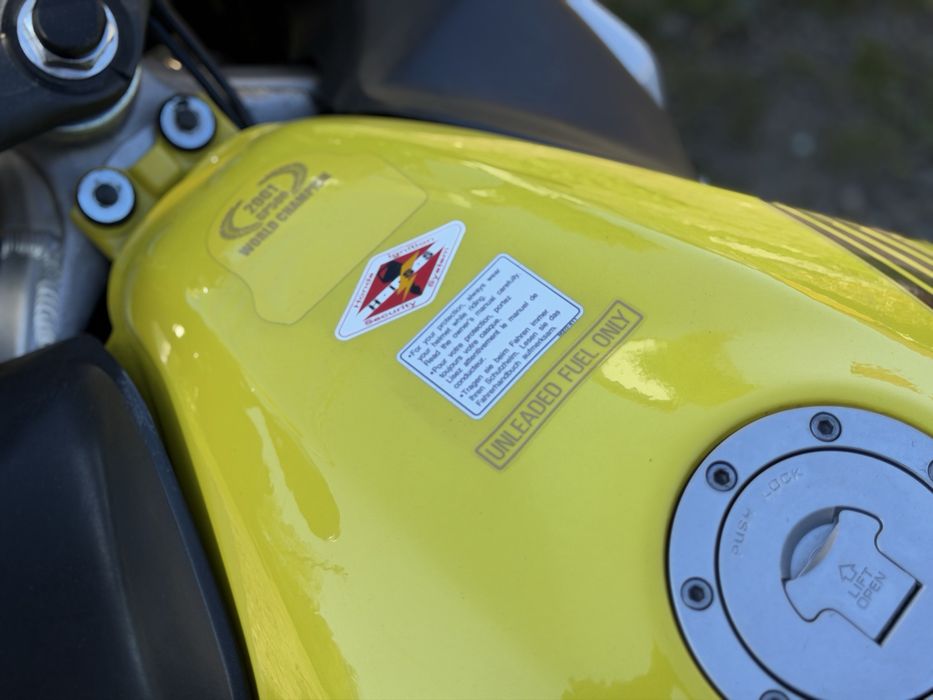 Honda CBR600 f4i 2005 Valentino Rossi