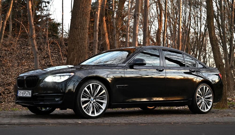 BMW Seria 7 Krajowy dociągi 4x4 vat 23% Dociagi M pakiet Virtual cockpit