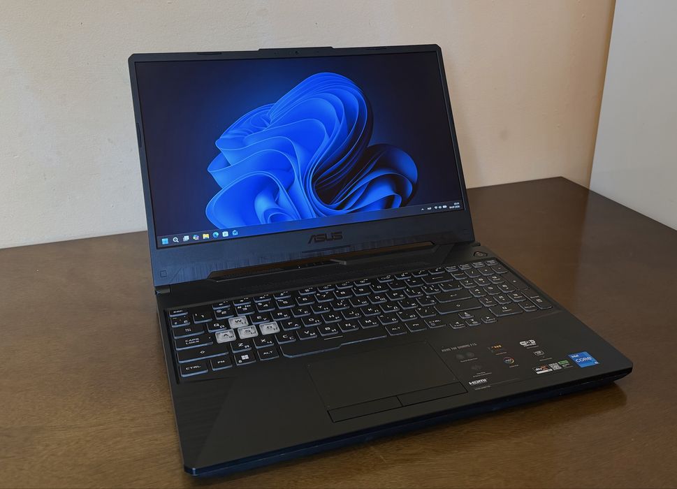 ASUS TUF Gaming F15 FX506HF | i5-11400H | RTX 2050 | 16GB | 512GB SSD | 144Hz