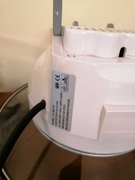 Panela elétrica /forno de convecção  JL-9501 TU, novo