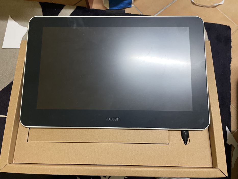 Wacom One 13" - Creative Pen Display64584648361475123