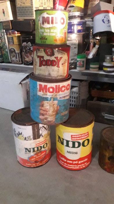 Latas café  Lira Porto Nido  café e outras