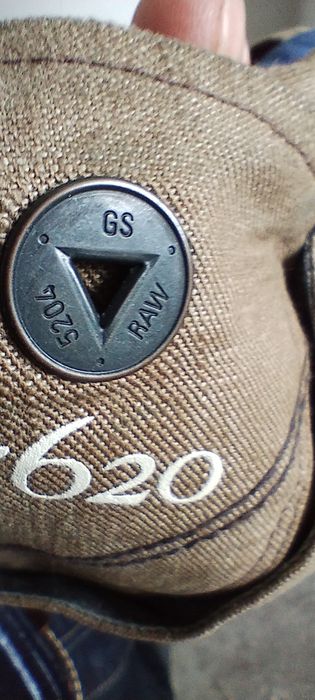 Spodnie G-Star Raw Comic 5620 Tapered- beżowe  Len z Bawełna Dziwny ko