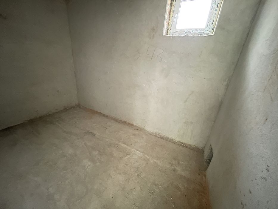 ПРОДАЖ приватного будинку поруч з лісом