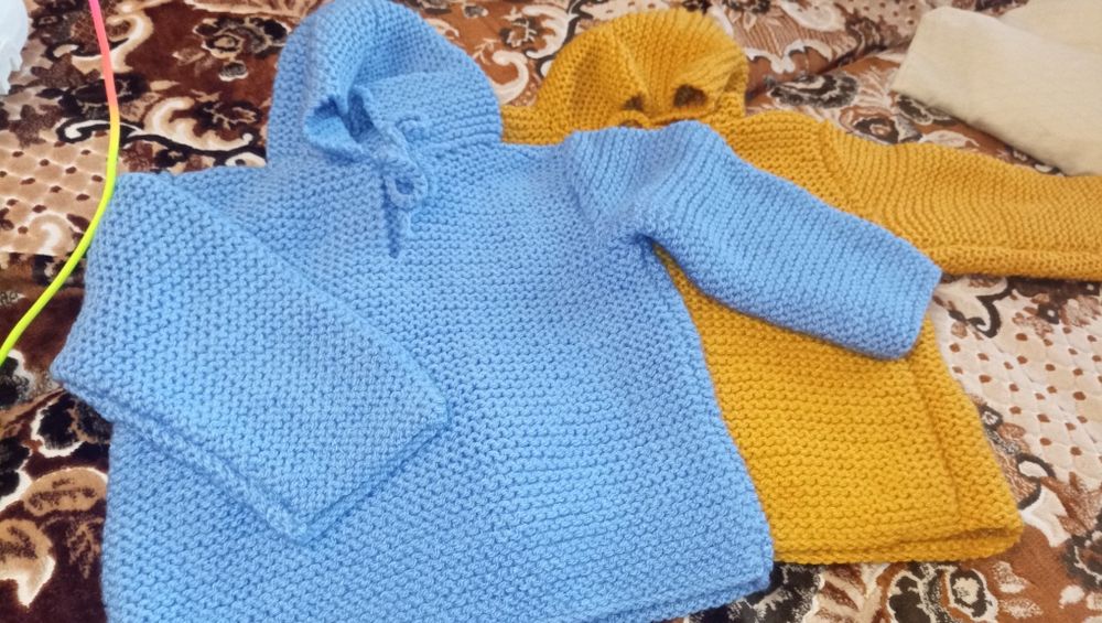 Дитячі в'язані кофти