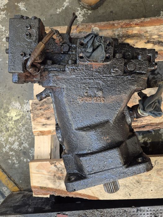 Hydromotor silnik hydrauliczny 51V160-RC8N H1A3 motor hydrauliczny