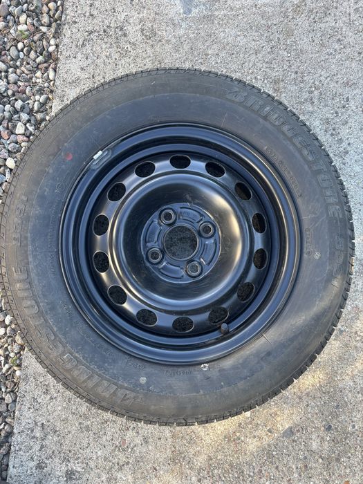 Felga R14  4 x 100  Honda z oponą