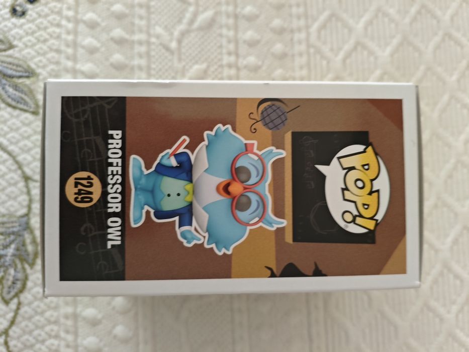 Funko Pop Professor Owl