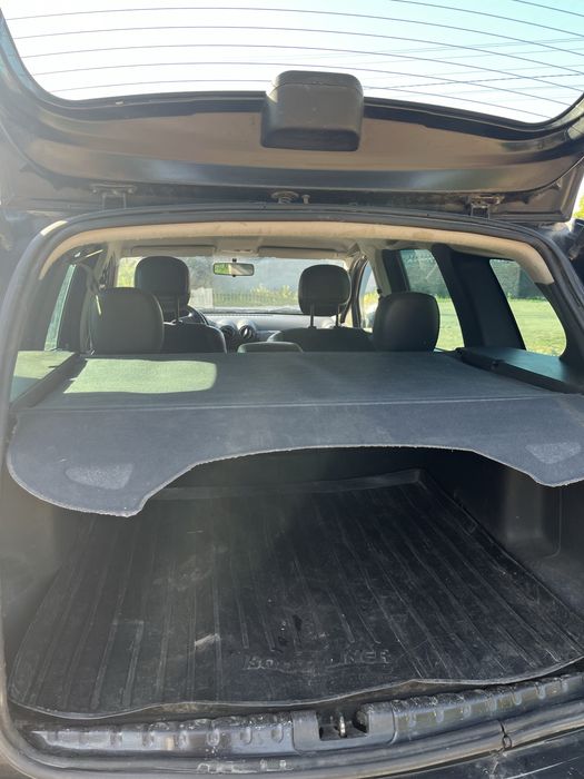 Dacia Duster 2010 року