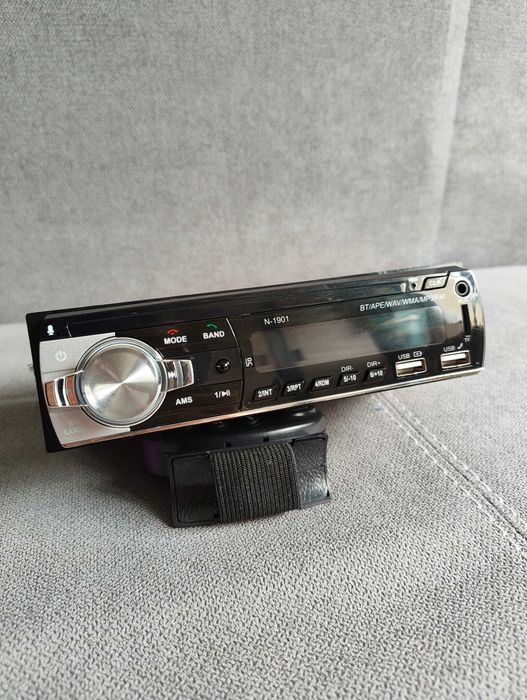 Radio samochodowe Cenxiny N1901