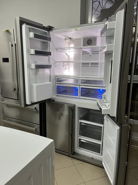 холодильники elektrabregenz side-by-side G92605NE