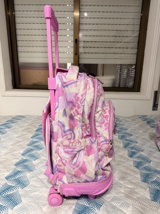 Conjunto escolar Totto
