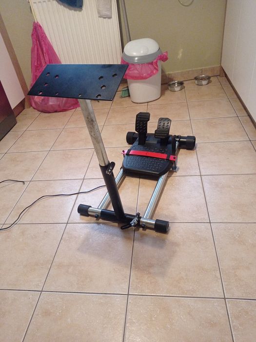 Stojak WHEEL STAND PRO dla Thrustmaster