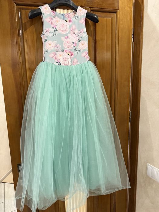 Плаття на дівчинку 128