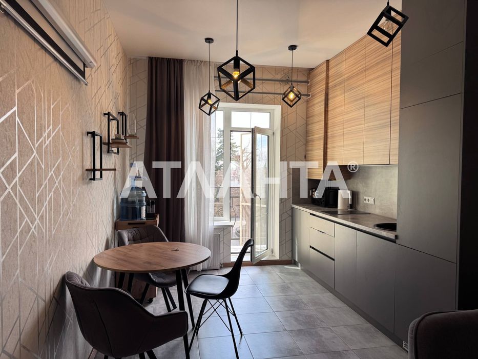 Однокомнатная квартира с ремонтом в ЖК Chelsea