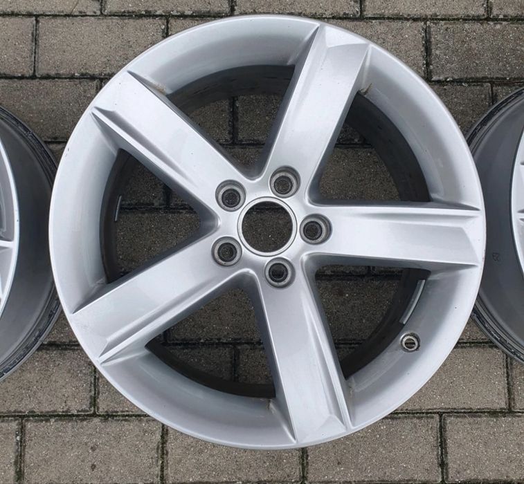 4x Audi alufelgi A5 a4 b8 17 cali 7,5J ET28 5x112 1