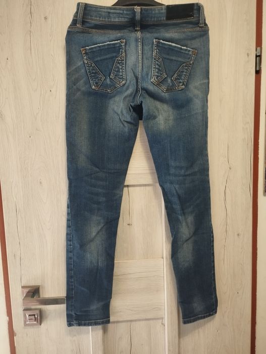 Spodnie damskie 34