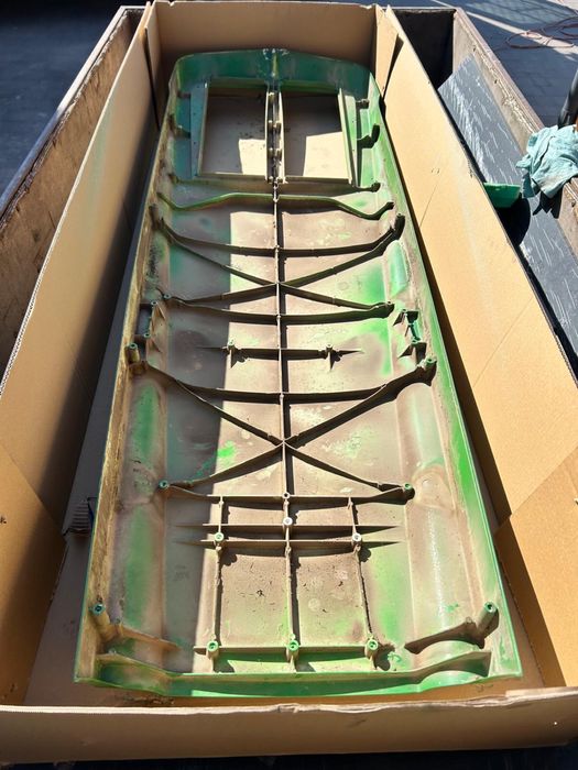 Maska silnika John Deere 6150 m 2015 r